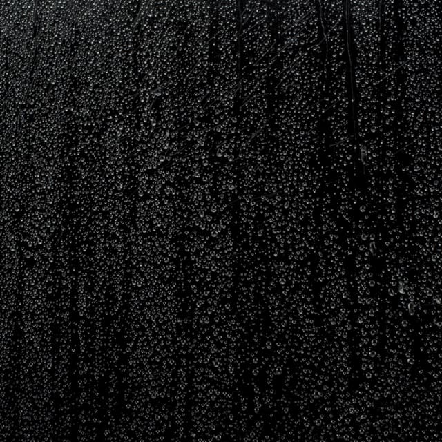 Rain on Car Glass - front - 002a